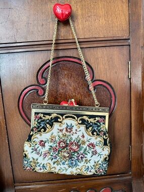 Vintage Floral Tapestry Evening Bag with Gold Chain
